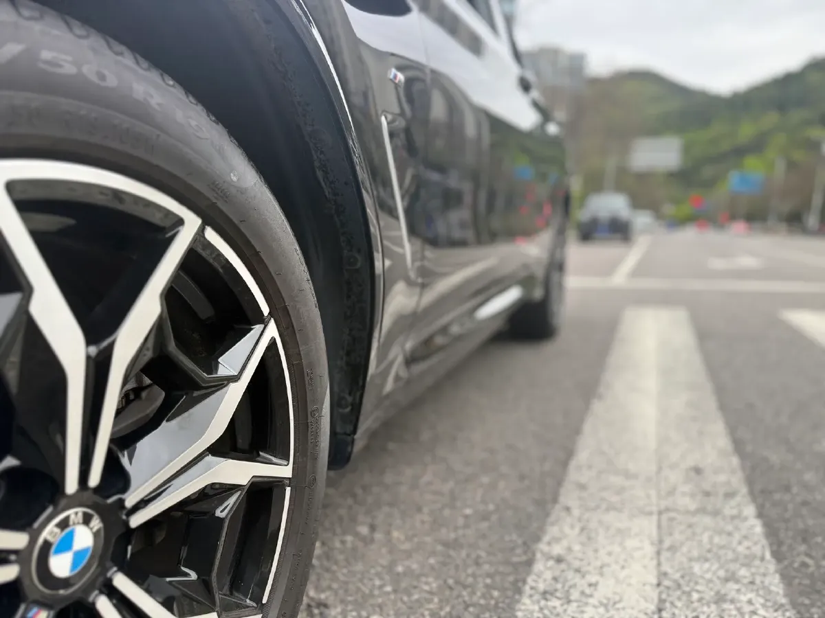 2022 BMW X3 2.0T 184HP L4 8AT,autocango,china used car exporter,china ev exporter,chinese used car exporter,chinese used ev exporter