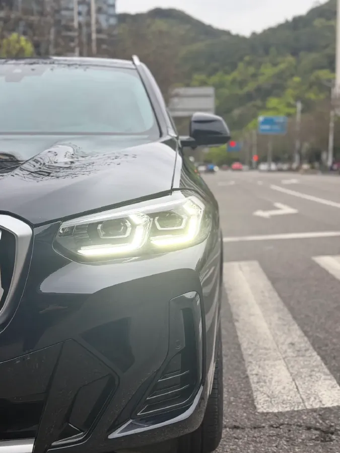 2022 BMW X3 2.0T 184HP L4 8AT,autocango,china used car exporter,china ev exporter,chinese used car exporter,chinese used ev exporter