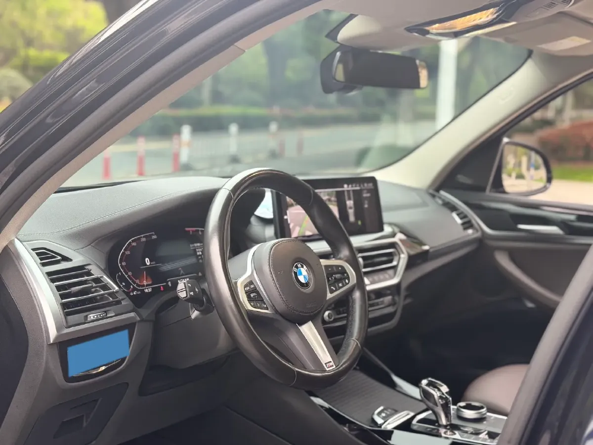 2022 BMW X3 2.0T 184HP L4 8AT,autocango,china used car exporter,china ev exporter,chinese used car exporter,chinese used ev exporter