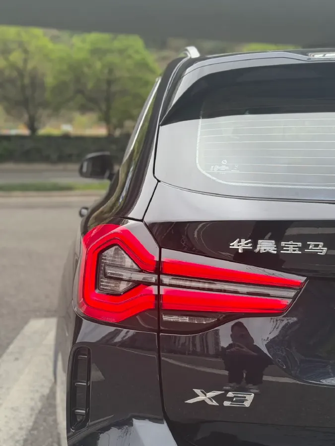 2022 BMW X3 2.0T 184HP L4 8AT,autocango,china used car exporter,china ev exporter,chinese used car exporter,chinese used ev exporter