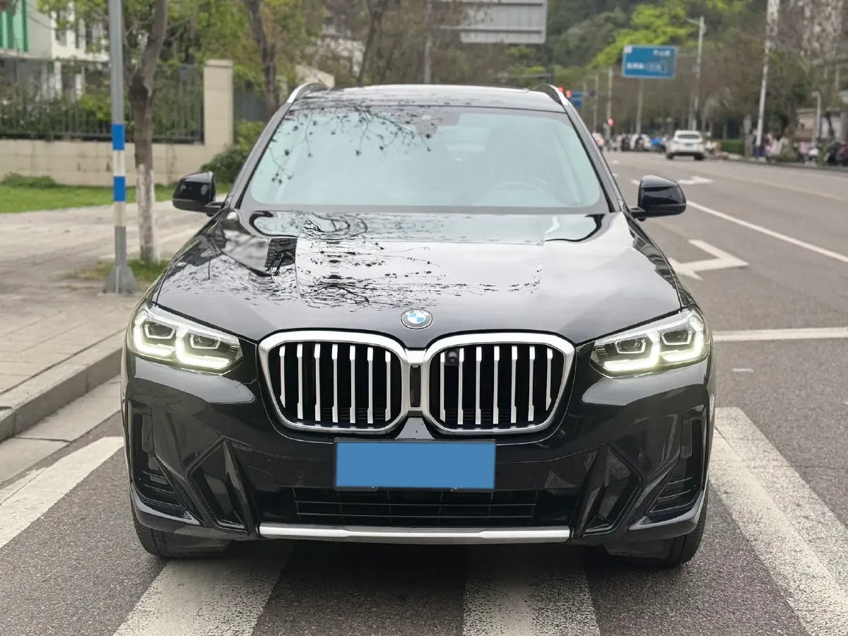 2022 BMW X3 2.0T 184HP L4 8AT,autocango,china used car exporter,china ev exporter,chinese used car exporter,chinese used ev exporter