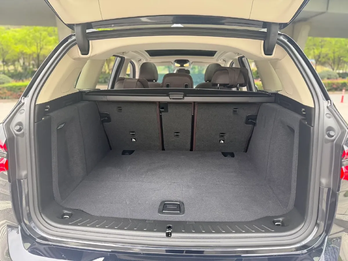 2022 BMW X3 2.0T 184HP L4 8AT,autocango,china used car exporter,china ev exporter,chinese used car exporter,chinese used ev exporter