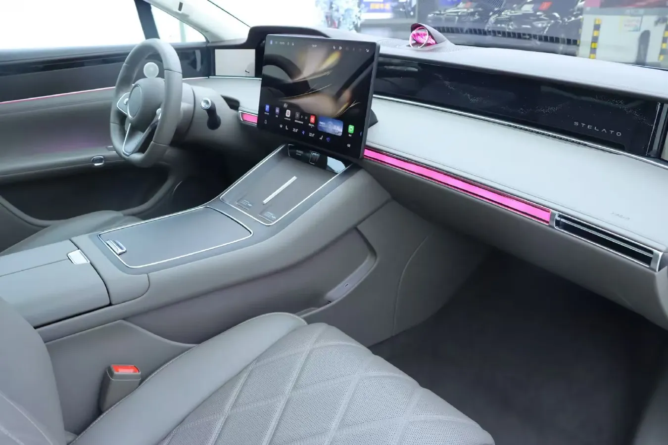 2025 HIMA Stelato S9 REEV 160HP REEV,autocango,china used car exporter,china ev exporter,chinese used car exporter,chinese used ev exporter