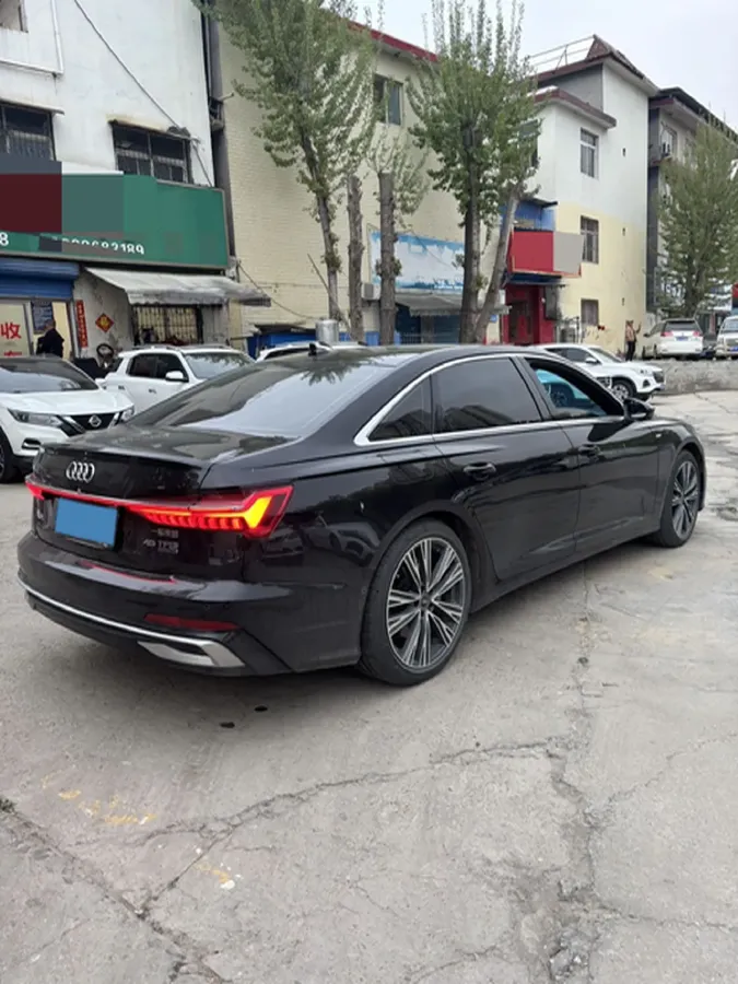 2023 Audi A6L 2.0T 245HP L4 7DCT,autocango,china used car exporter,china ev exporter,chinese used car exporter,chinese used ev exporter