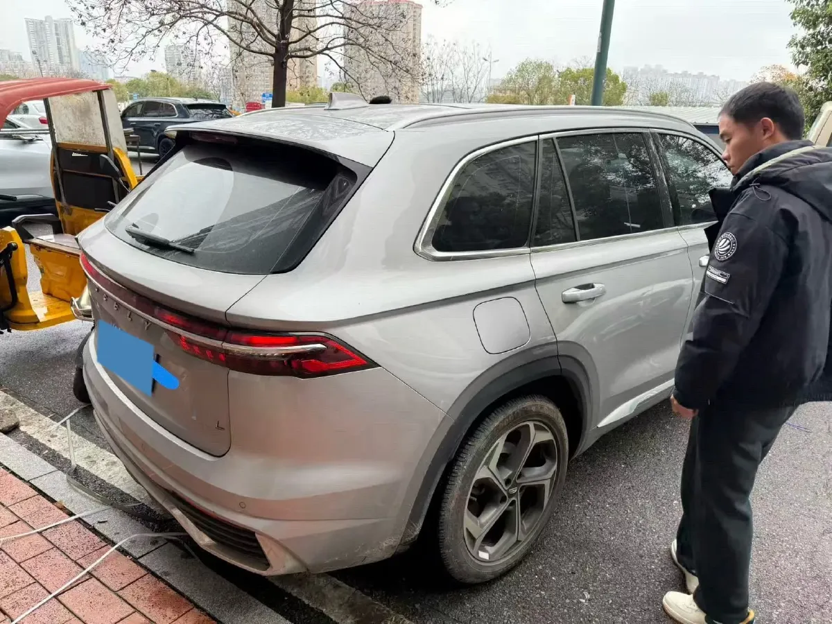 2023 Geely StarRay 2.0T 218HP L4 7DCT,autocango,china used car exporter,china ev exporter,chinese used car exporter,chinese used ev exporter