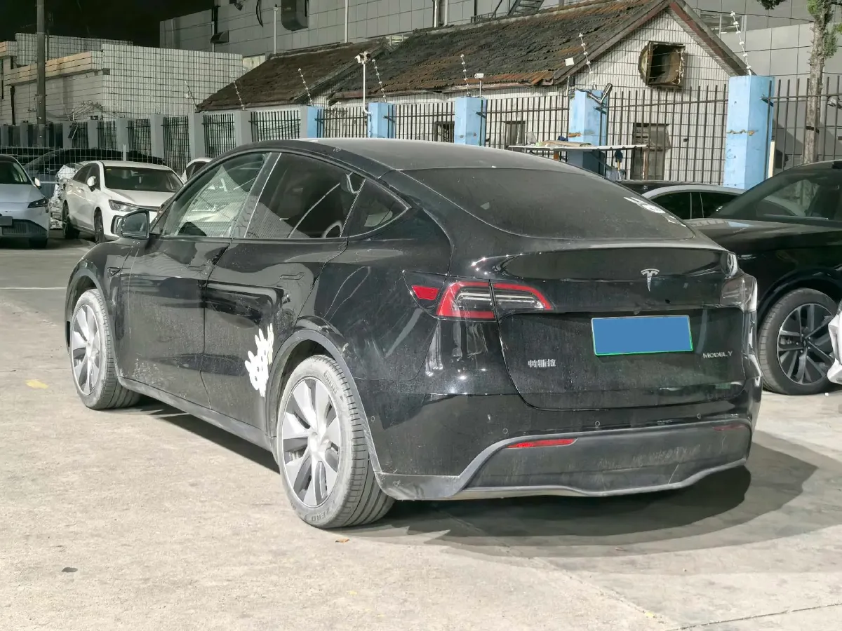 2022 Tesla Model Y BEV 60KWH,autocango,china used car exporter,china ev exporter,chinese used car exporter,chinese used ev exporter