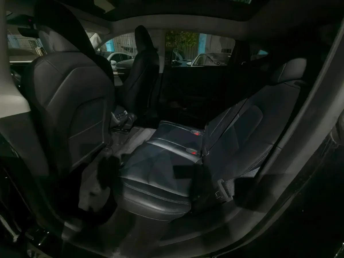 2022 Tesla Model Y BEV 60KWH,autocango,china used car exporter,china ev exporter,chinese used car exporter,chinese used ev exporter