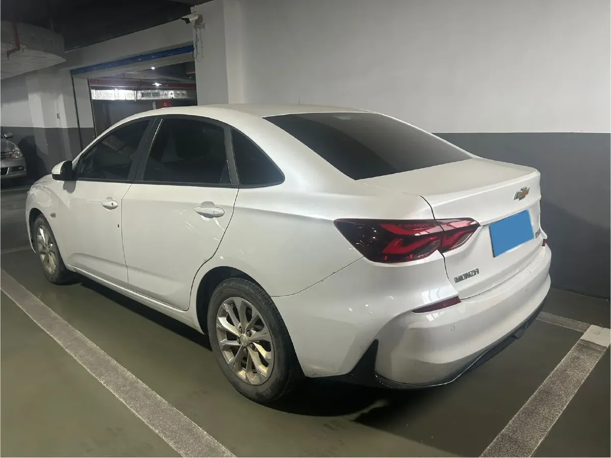 2024 Chevrolet Monza 1.5L 113HP L4 6DCT,autocango,china used car exporter,china ev exporter,chinese used car exporter,chinese used ev exporter