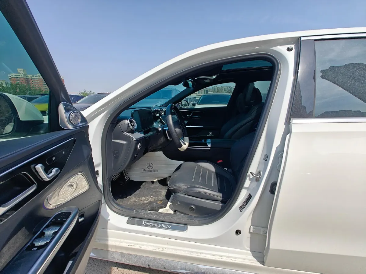 2023 Mercedes-Benz C Class 1.5T 204HP L4 9AT,autocango,china used car exporter,china ev exporter,chinese used car exporter,chinese used ev exporter