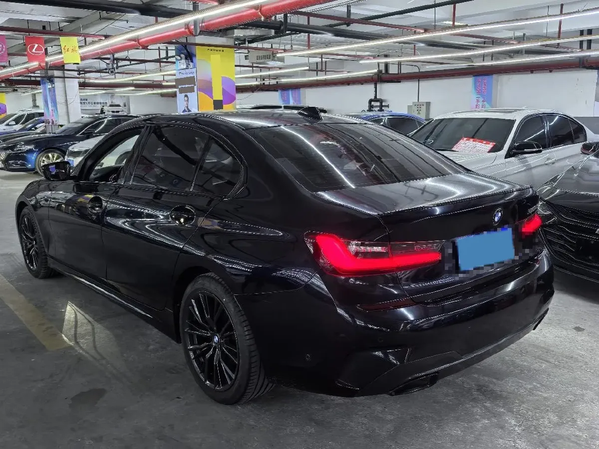 2021 BMW 3 Series 2.0T 184HP L4 8AT,autocango,china used car exporter,china ev exporter,chinese used car exporter,chinese used ev exporter