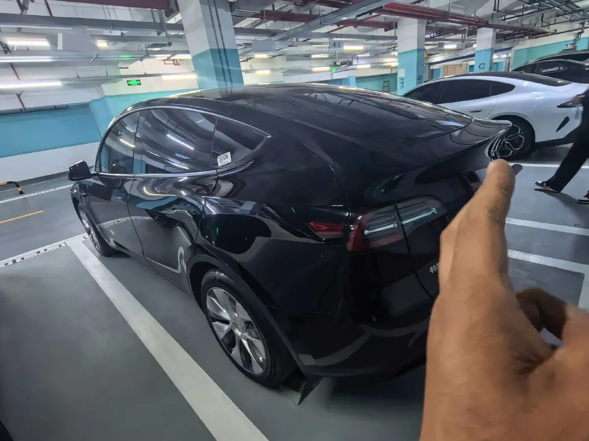 2022 Tesla Model Y BEV 60KWH,autocango,china used car exporter,china ev exporter,chinese used car exporter,chinese used ev exporter