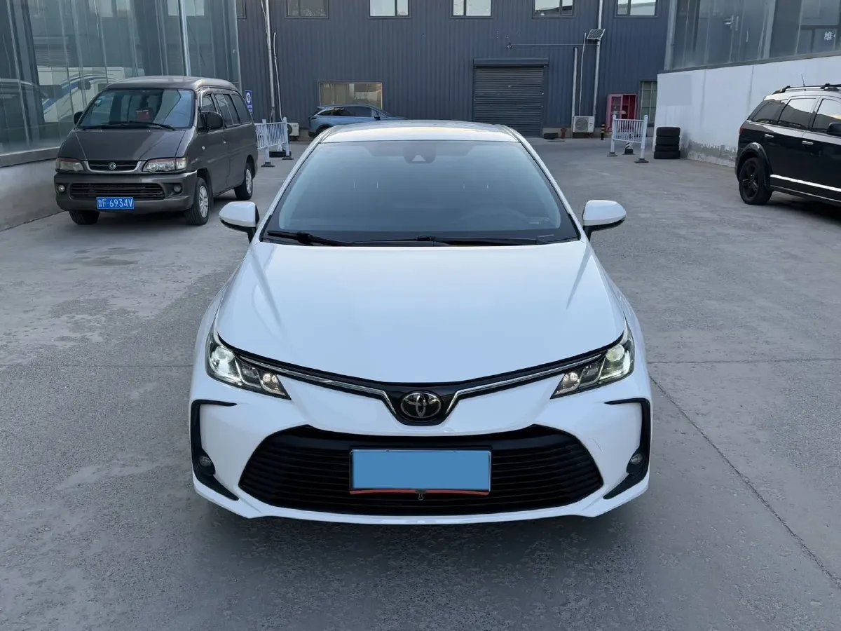 2019 Toyota Corolla 1.2T 116HP L4 CVT,autocango,china used car exporter,china ev exporter,chinese used car exporter,chinese used ev exporter
