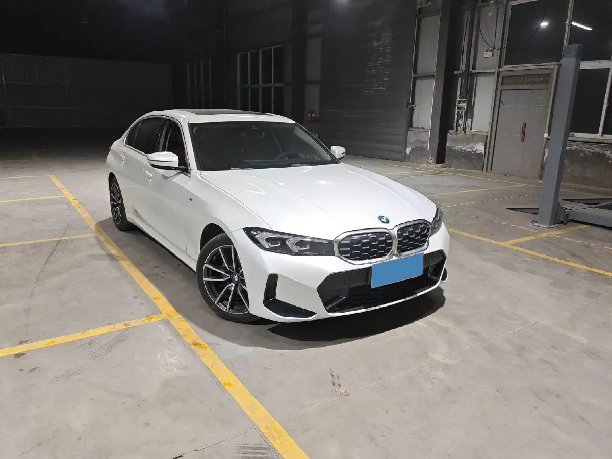 2025 BMW 3 Series 2.0T 184HP L4 8AT,autocango,china used car exporter,china ev exporter,chinese used car exporter,chinese used ev exporter