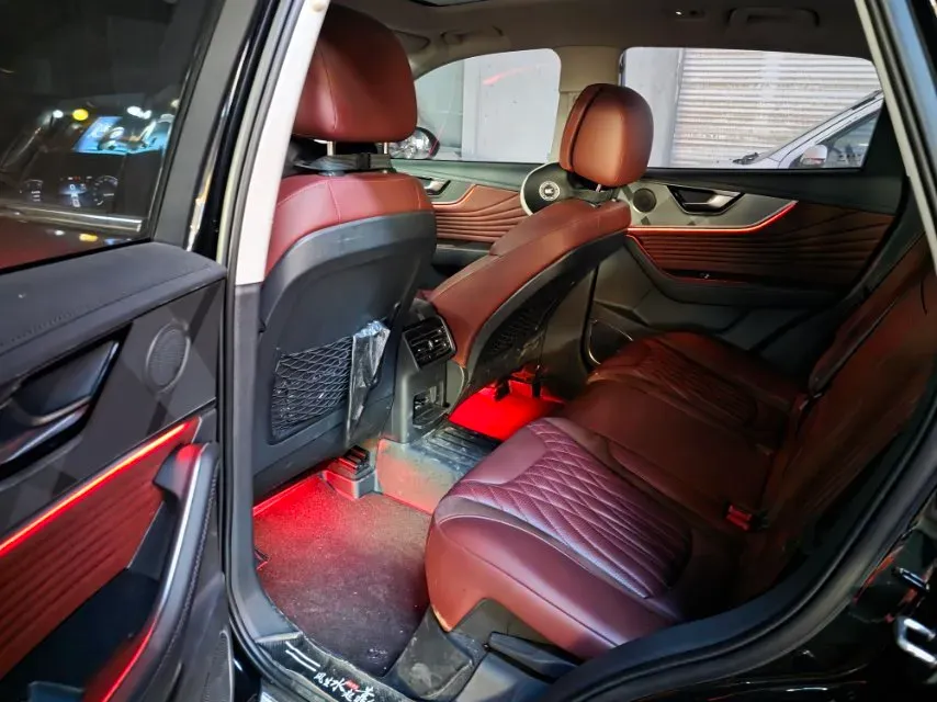 2023 HongQi HS5 2.0T 252HP L4 8AT,autocango,china used car exporter,china ev exporter,chinese used car exporter,chinese used ev exporter