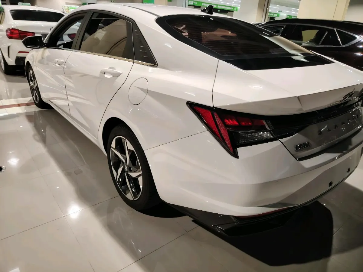 2022 Hyundai Elantra 1.5L 115HP L4 CVT,autocango,china used car exporter,china ev exporter,chinese used car exporter,chinese used ev exporter