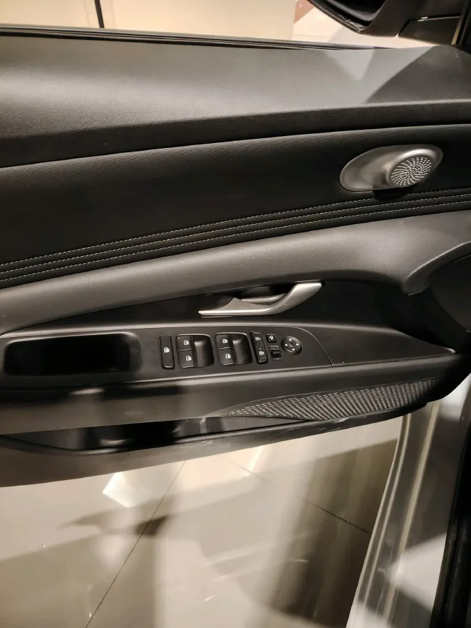 2022 Hyundai Elantra 1.5L 115HP L4 CVT,autocango,china used car exporter,china ev exporter,chinese used car exporter,chinese used ev exporter