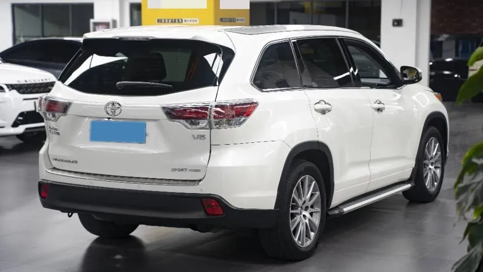 2017 Toyota Highlander 2.0T 220HP L4 6AT,autocango,china used car exporter,china ev exporter,chinese used car exporter,chinese used ev exporter