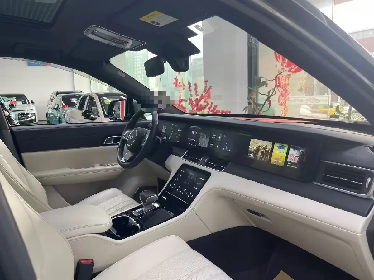 2020 Li ONE Range Extended 131HP REEV 40.5KWH,autocango,china used car exporter,china ev exporter,chinese used car exporter,chinese used ev exporter