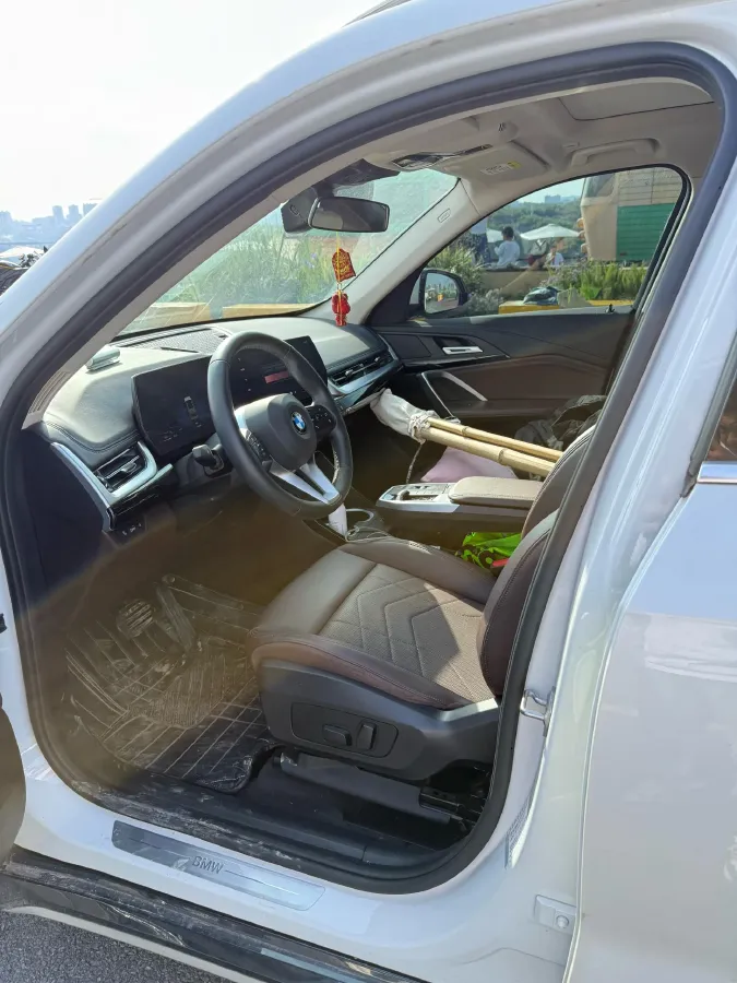 2023 BMW X1 1.5T 156HP L3 7DCT,autocango,china used car exporter,china ev exporter,chinese used car exporter,chinese used ev exporter