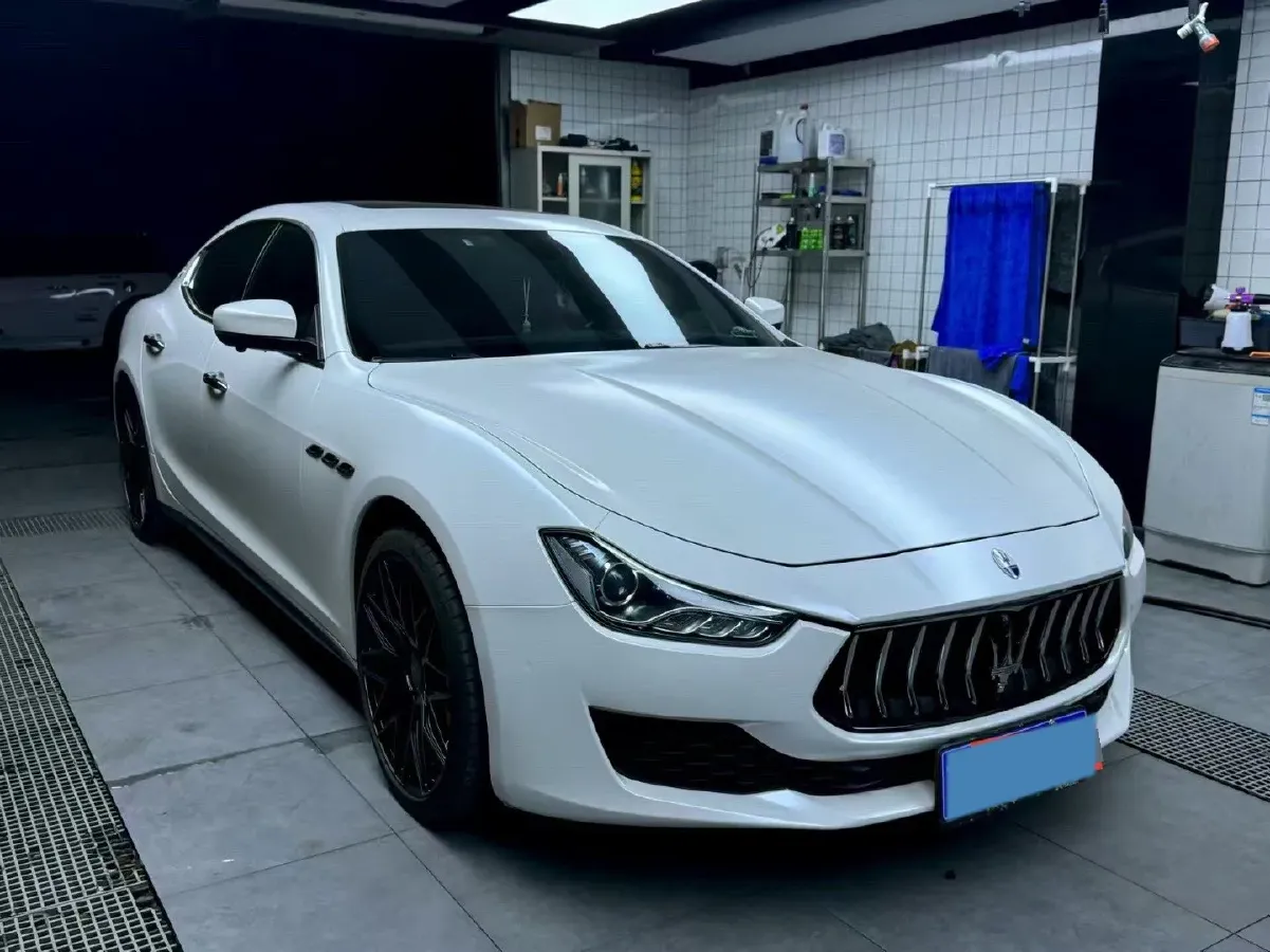 2018 Maserati Ghibli 3.0T 350HP V6 8AT,autocango,china used car exporter,china ev exporter,chinese used car exporter,chinese used ev exporter