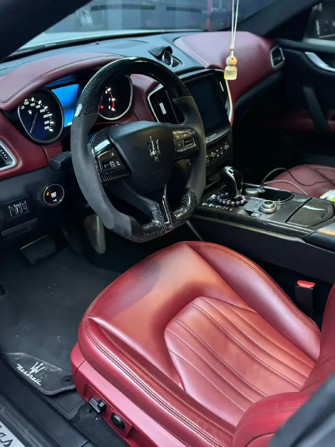 2018 Maserati Ghibli 3.0T 350HP V6 8AT,autocango,china used car exporter,china ev exporter,chinese used car exporter,chinese used ev exporter