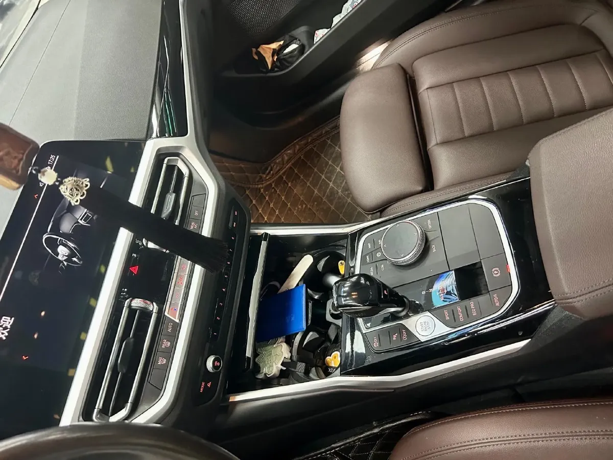 2020 BMW 3 Series 2.0T 156HP L4 8AT,autocango,china used car exporter,china ev exporter,chinese used car exporter,chinese used ev exporter