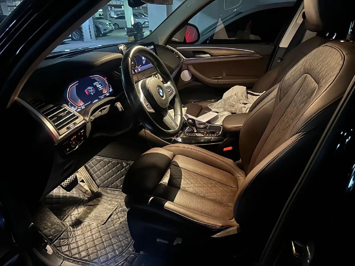 2023 BMW X3 2.0T 245HP L4 8AT,autocango,china used car exporter,china ev exporter,chinese used car exporter,chinese used ev exporter