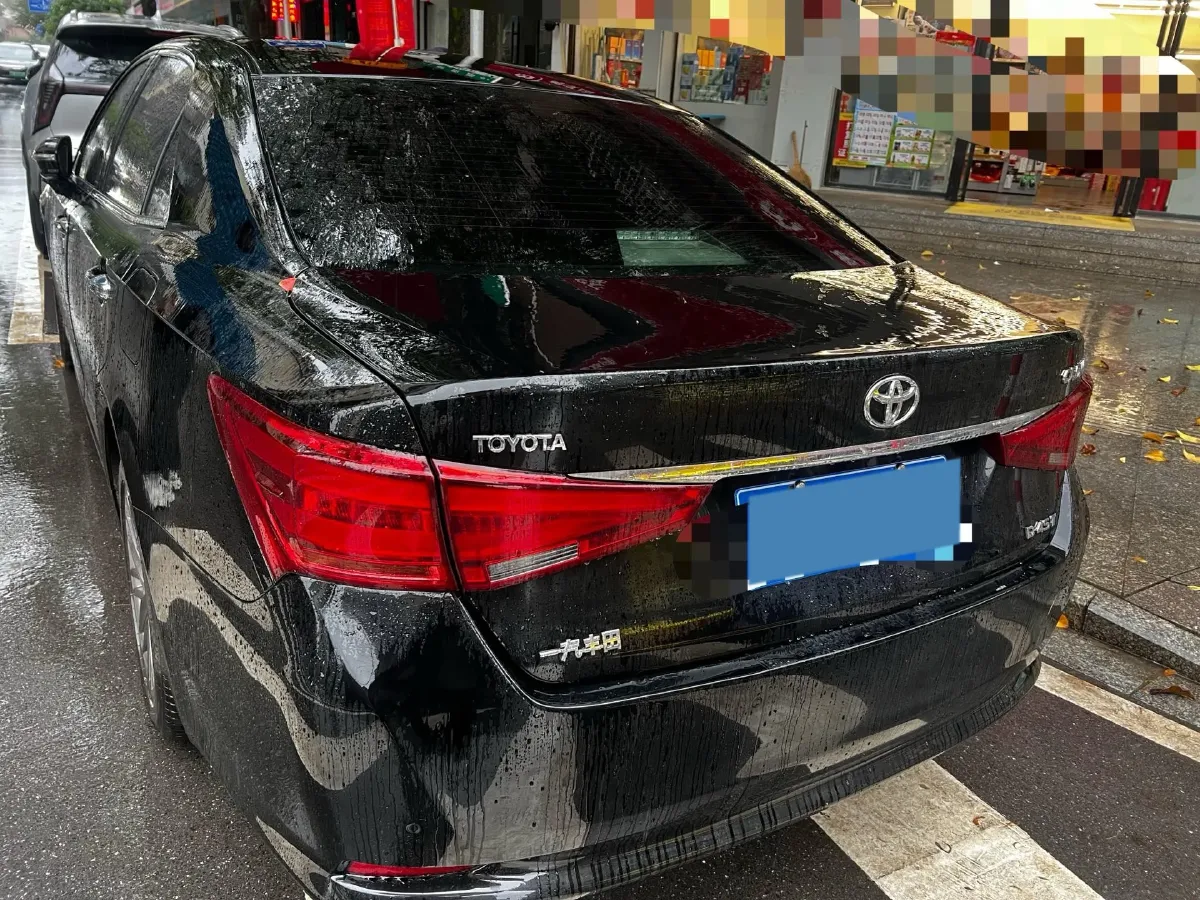 2017 Toyota Crown 2.0T 235HP L4 8AT,autocango,china used car exporter,china ev exporter,chinese used car exporter,chinese used ev exporter