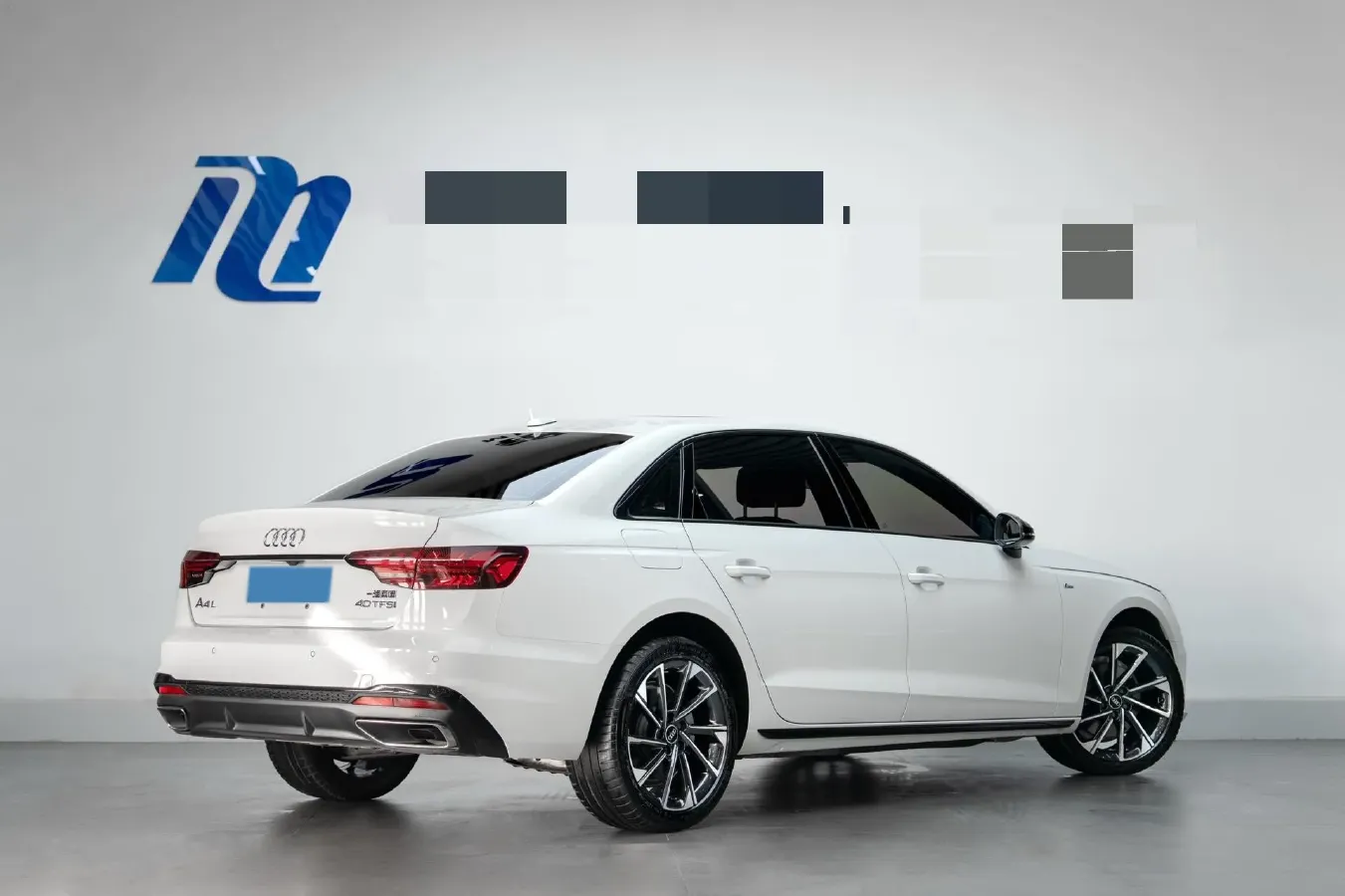 2023 Audi A4L 2.0T 190HP L4 7DCT,autocango,china used car exporter,china ev exporter,chinese used car exporter,chinese used ev exporter