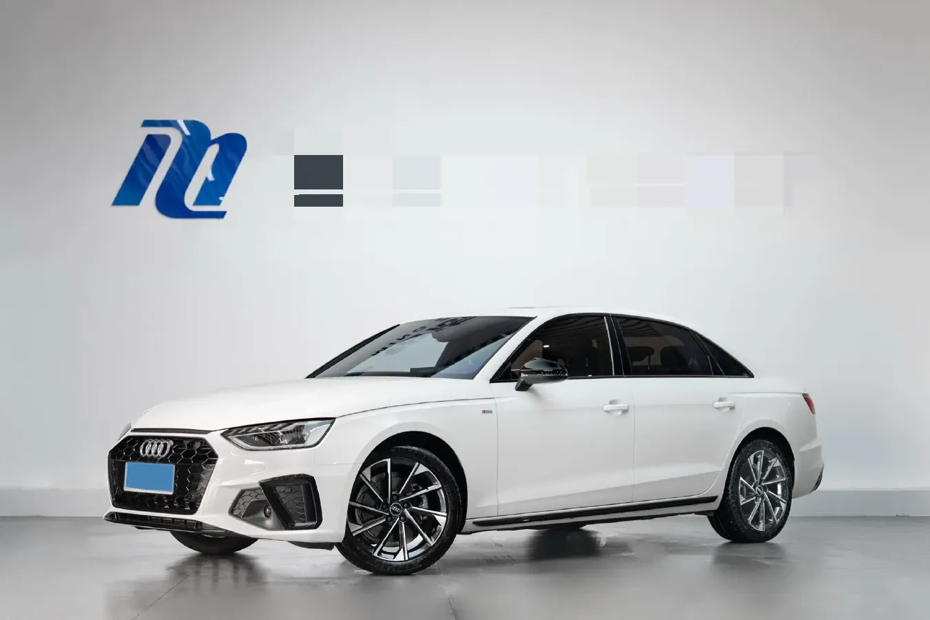 2023 Audi A4L 2.0T 190HP L4 7DCT,autocango,china used car exporter,china ev exporter,chinese used car exporter,chinese used ev exporter