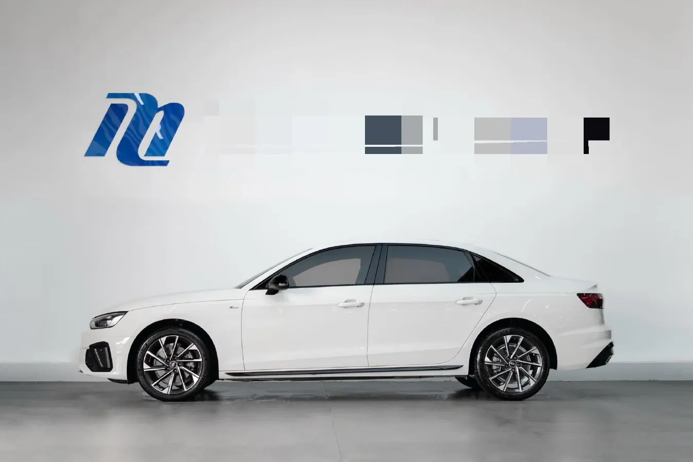 2023 Audi A4L 2.0T 190HP L4 7DCT,autocango,china used car exporter,china ev exporter,chinese used car exporter,chinese used ev exporter
