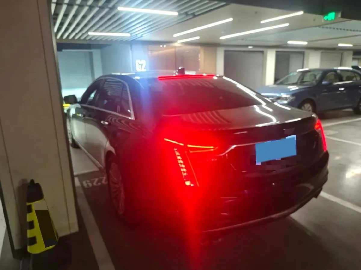 2022 Cadillac CT6 2.0T 237HP L4 10AT,autocango,china used car exporter,china ev exporter,chinese used car exporter,chinese used ev exporter