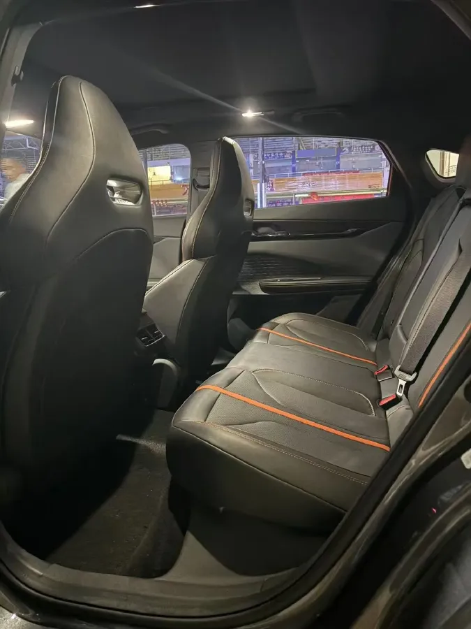 2024 ChangAn UNI-V 1.5T 188HP L4 7DCT,autocango,china used car exporter,china ev exporter,chinese used car exporter,chinese used ev exporter