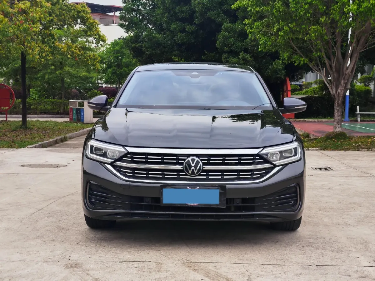 2023 Volkswagen Sagitar 1.5T 160HP L4 7DCT,autocango,china used car exporter,china ev exporter,chinese used car exporter,chinese used ev exporter
