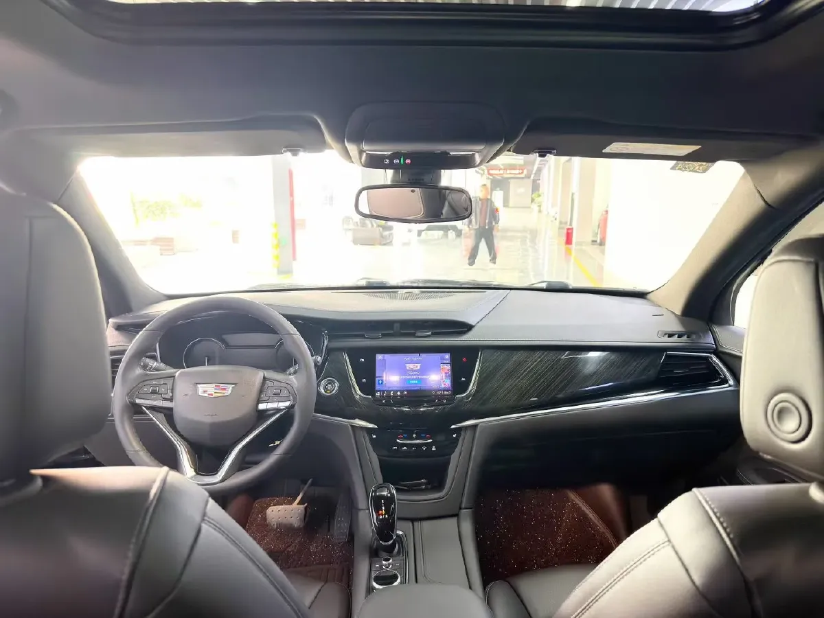 2022 Cadillac XT6 2.0T 237HP L4 9AT,autocango,china used car exporter,china ev exporter,chinese used car exporter,chinese used ev exporter