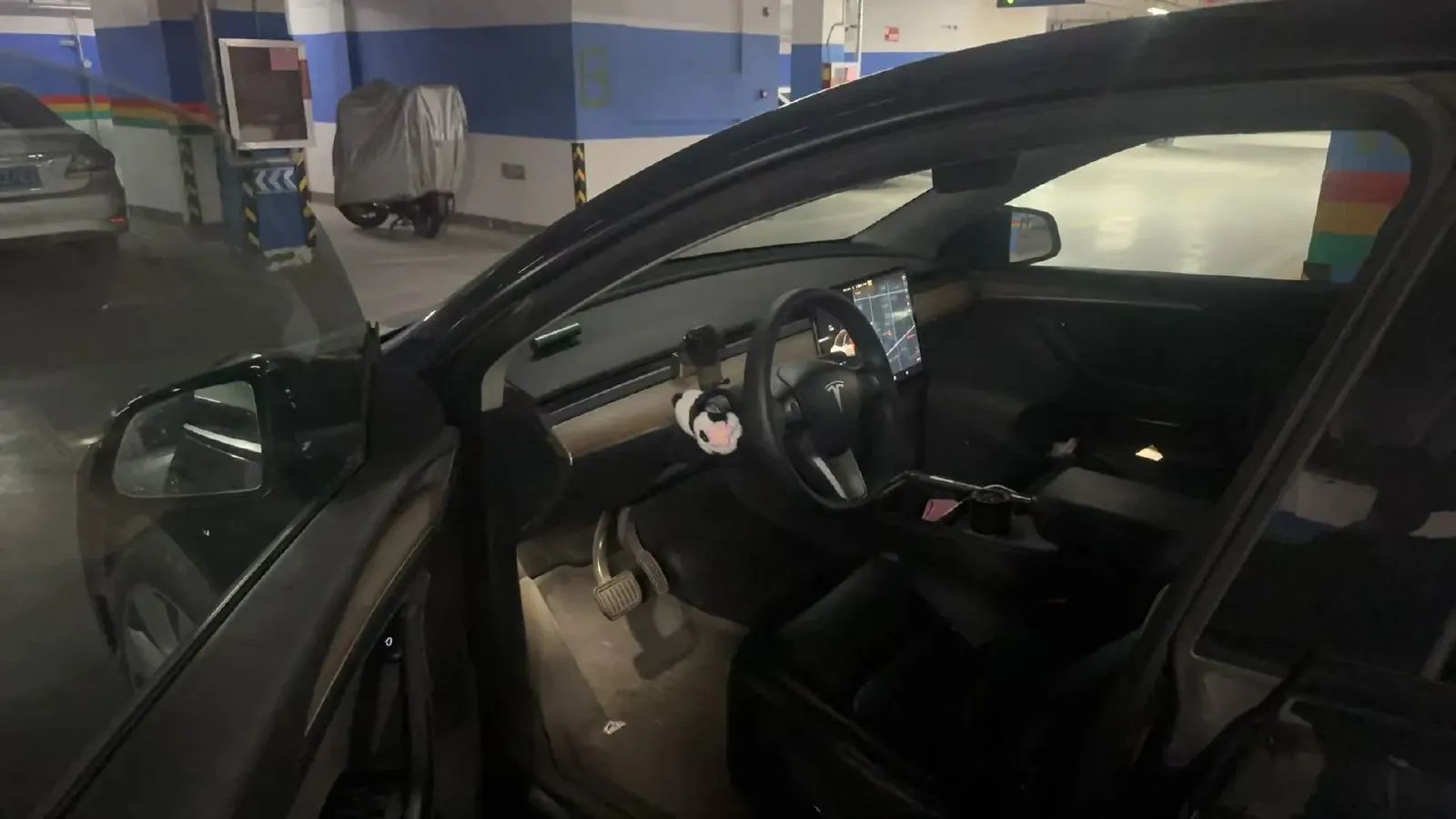 2021 Tesla Model Y BEV 60KWH,autocango,china used car exporter,china ev exporter,chinese used car exporter,chinese used ev exporter