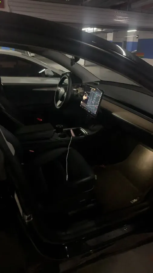 2021 Tesla Model Y BEV 60KWH,autocango,china used car exporter,china ev exporter,chinese used car exporter,chinese used ev exporter