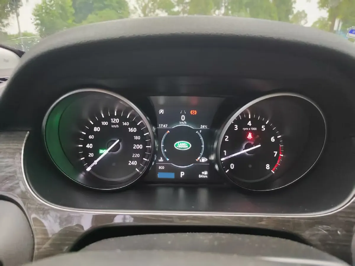 2018 Land Rover Discovery Sport 2.0T 241HP L4 9AT,autocango,china used car exporter,china ev exporter,chinese used car exporter,chinese used ev exporter