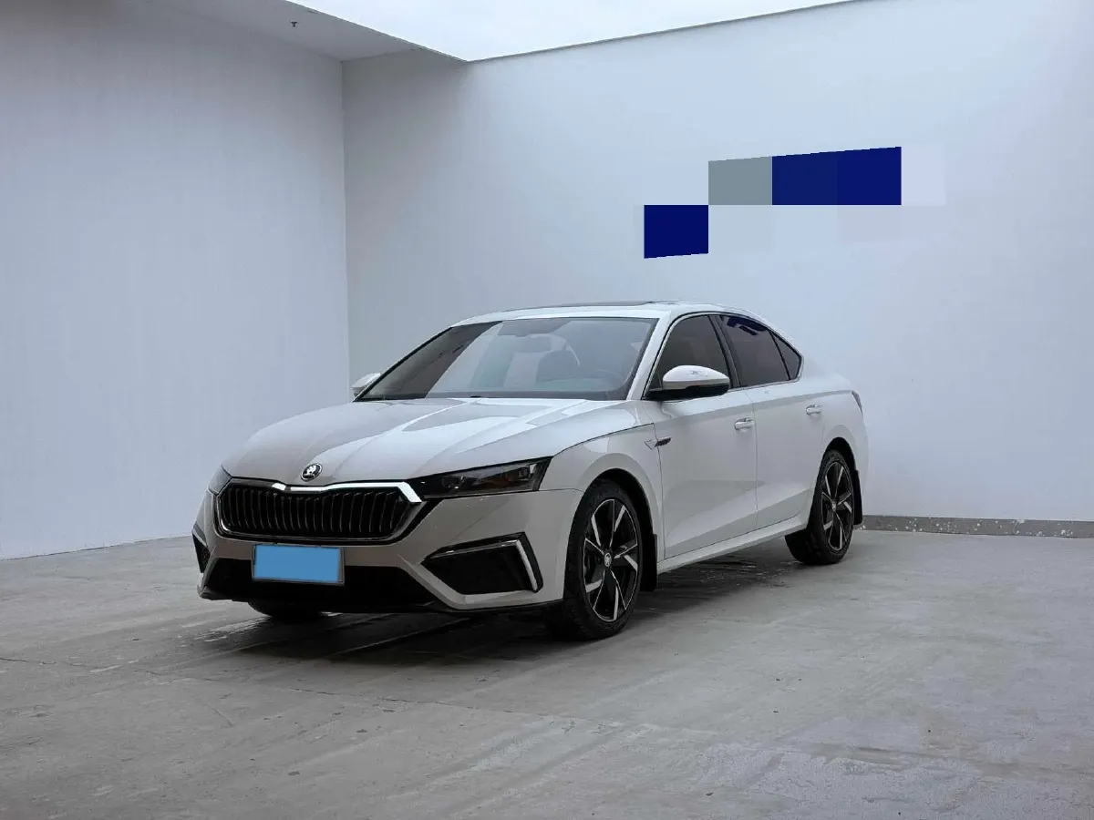 2021 Skoda Octavia 1.4T 150HP L4 7DCT,autocango,china used car exporter,china ev exporter,chinese used car exporter,chinese used ev exporter