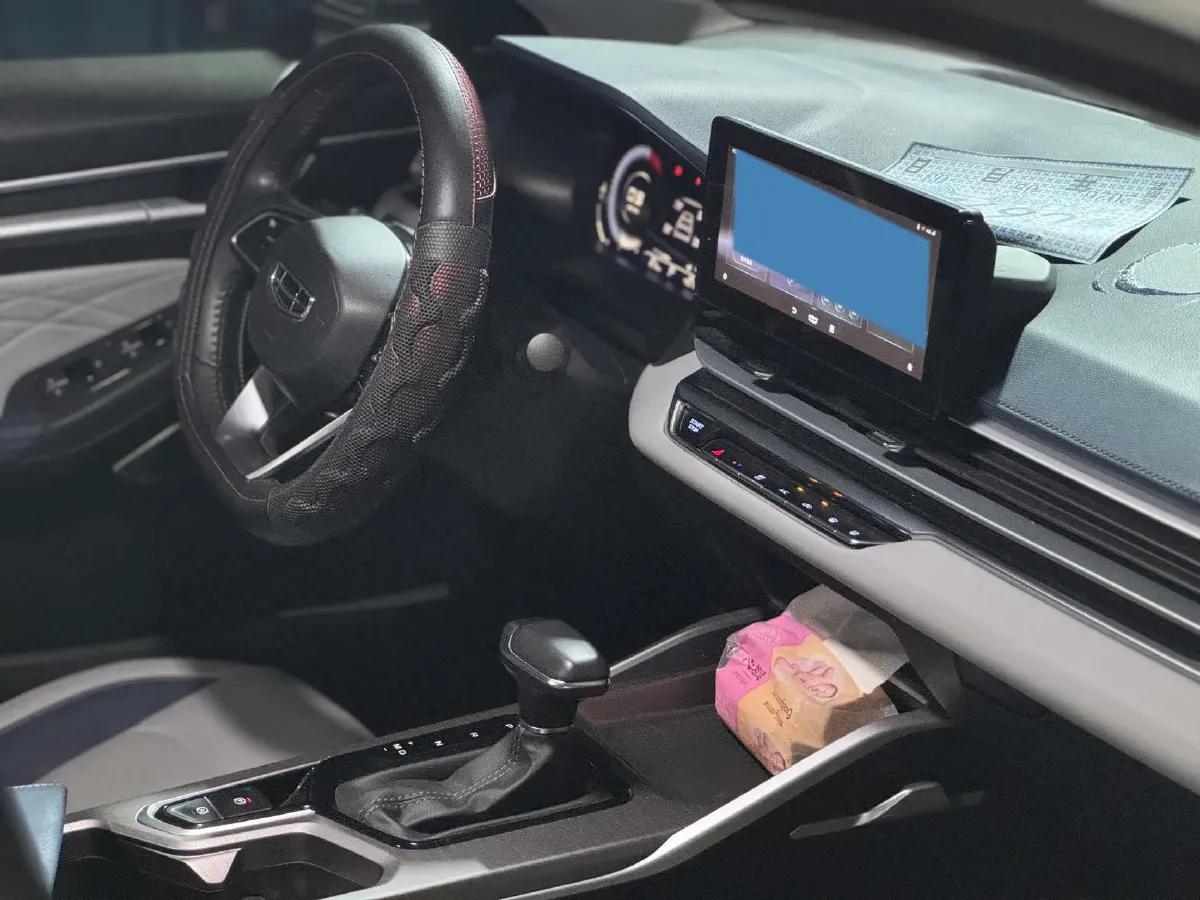 2022 Geely Emgrand 1.5L 114HP L4 CVT,autocango,china used car exporter,china ev exporter,chinese used car exporter,chinese used ev exporter