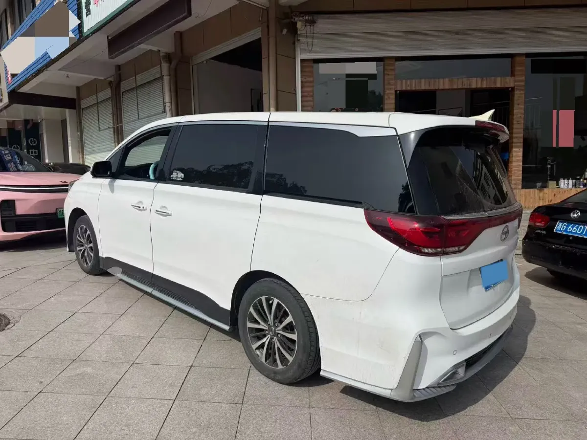 2021 GAC Trumpchi M8 2.0T 252HP L4 8AT,autocango,china used car exporter,china ev exporter,chinese used car exporter,chinese used ev exporter