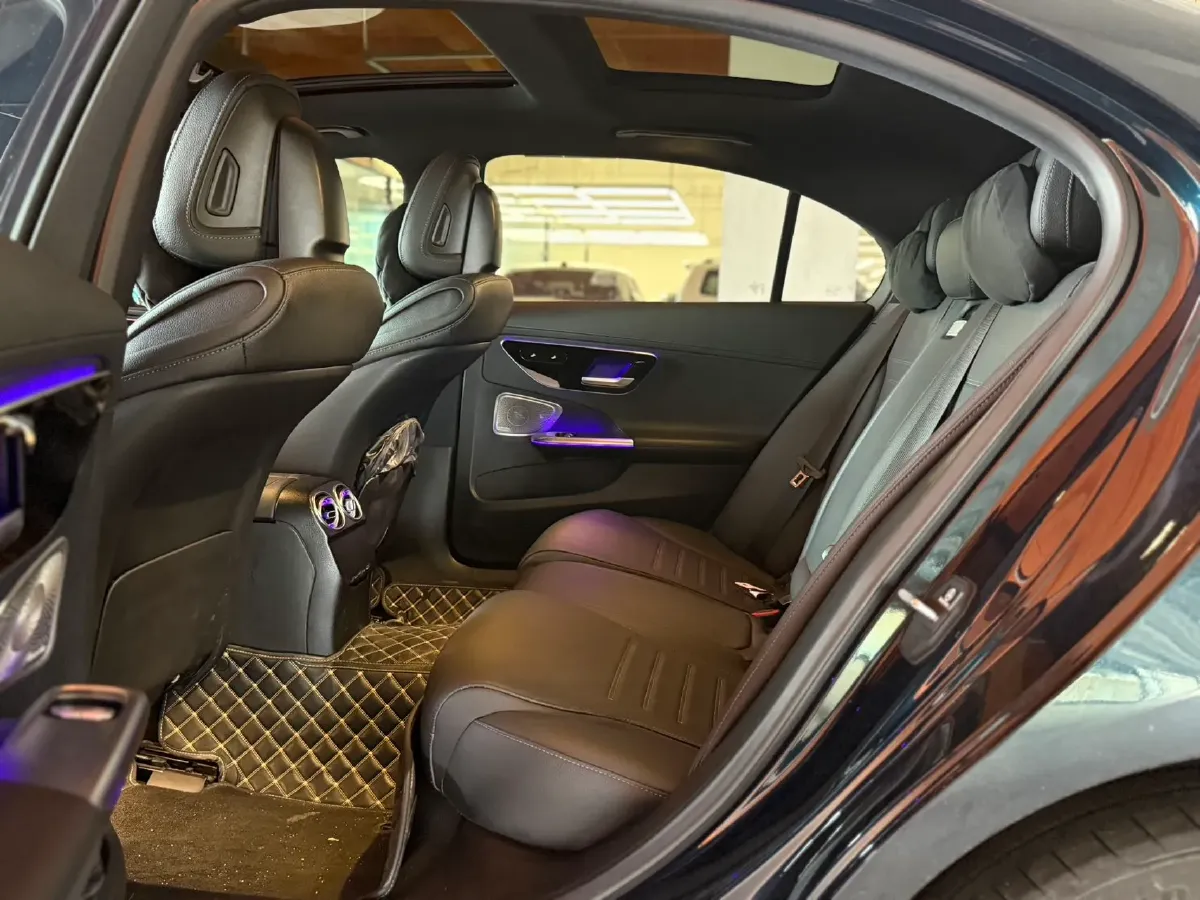 2023 Mercedes-Benz C Class 1.5T 204HP L4 9AT,autocango,china used car exporter,china ev exporter,chinese used car exporter,chinese used ev exporter