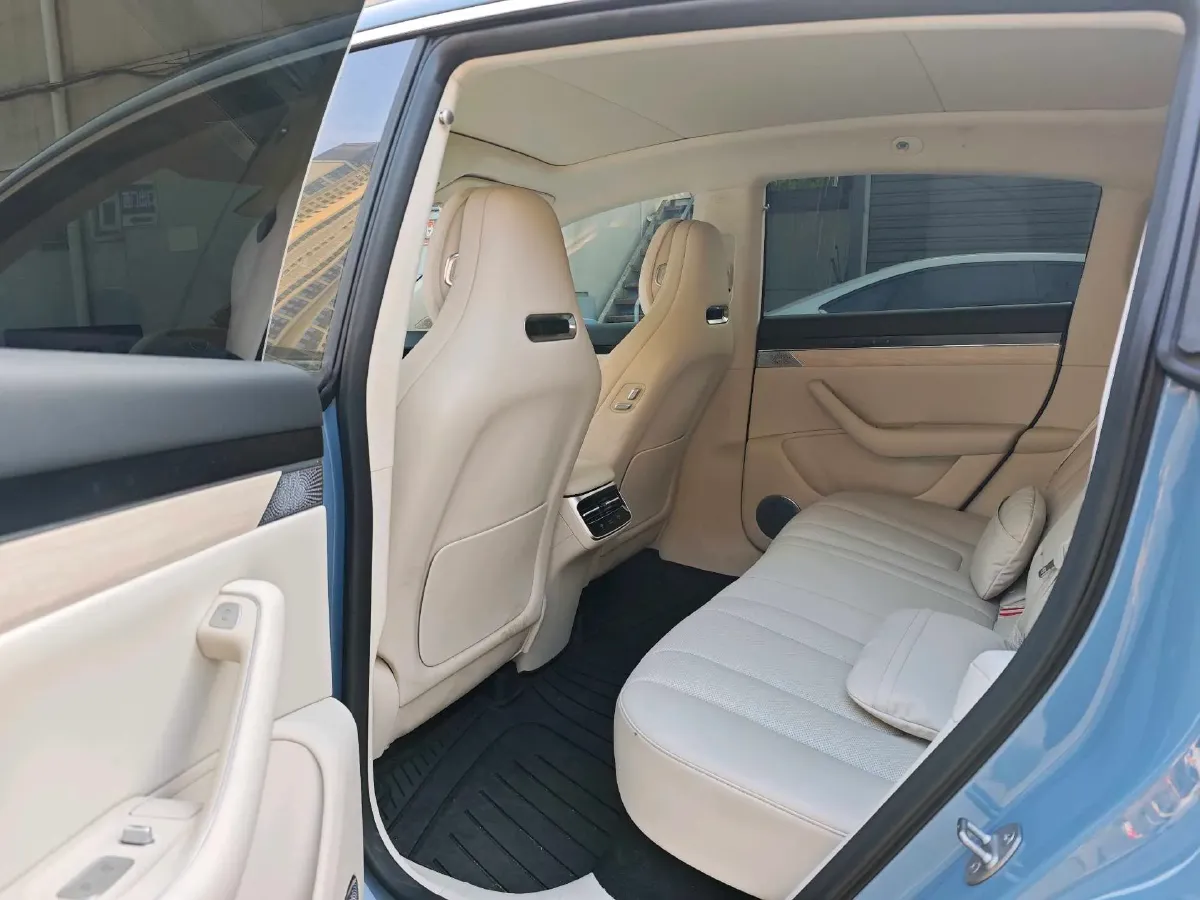 2024 HIMA R7 BEV 82KWH,autocango,china used car exporter,china ev exporter,chinese used car exporter,chinese used ev exporter