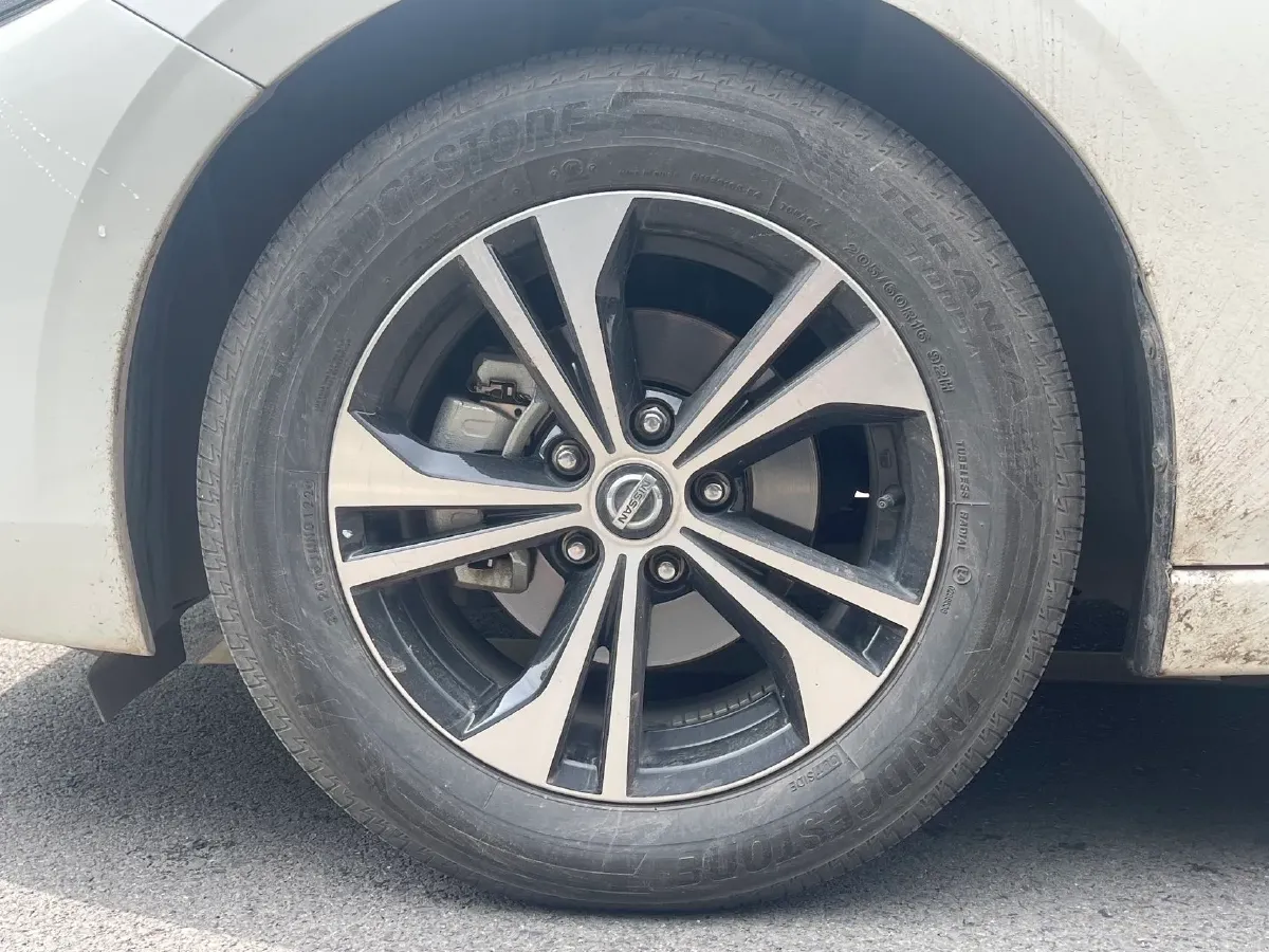 2022 Nissan Sylphy 1.6L 135HP L4 CVT,autocango,china used car exporter,china ev exporter,chinese used car exporter,chinese used ev exporter