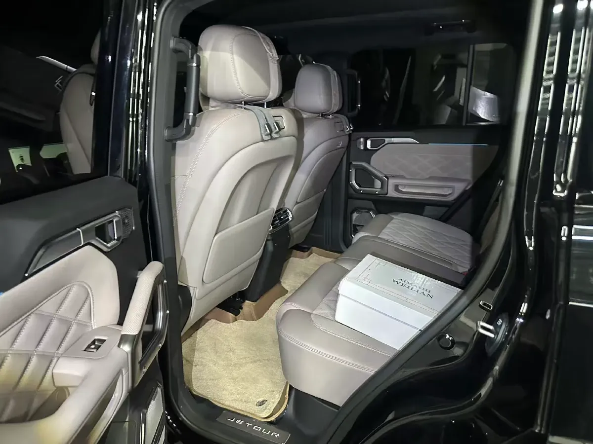 2026 Jetour ShanHai TravellerC-DM 1.5T 156HP L4 3DHT PHEV,autocango,china used car exporter,china ev exporter,chinese used car exporter,chinese used ev exporter