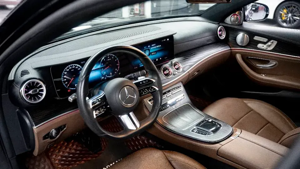 2021 Mercedes-Benz E Class 2.0T 258HP L4 9AT,autocango,china used car exporter,china ev exporter,chinese used car exporter,chinese used ev exporter