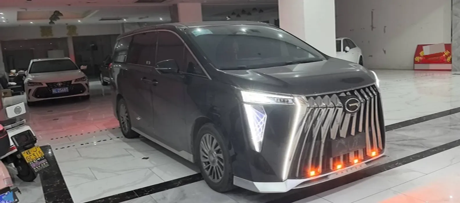 2023 GAC Trumpchi M8 2.0T 252HP L4 8AT,autocango,china used car exporter,china ev exporter,chinese used car exporter,chinese used ev exporter