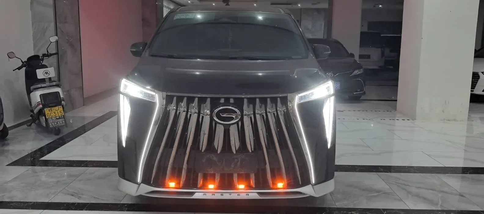 2023 GAC Trumpchi M8 2.0T 252HP L4 8AT,autocango,china used car exporter,china ev exporter,chinese used car exporter,chinese used ev exporter