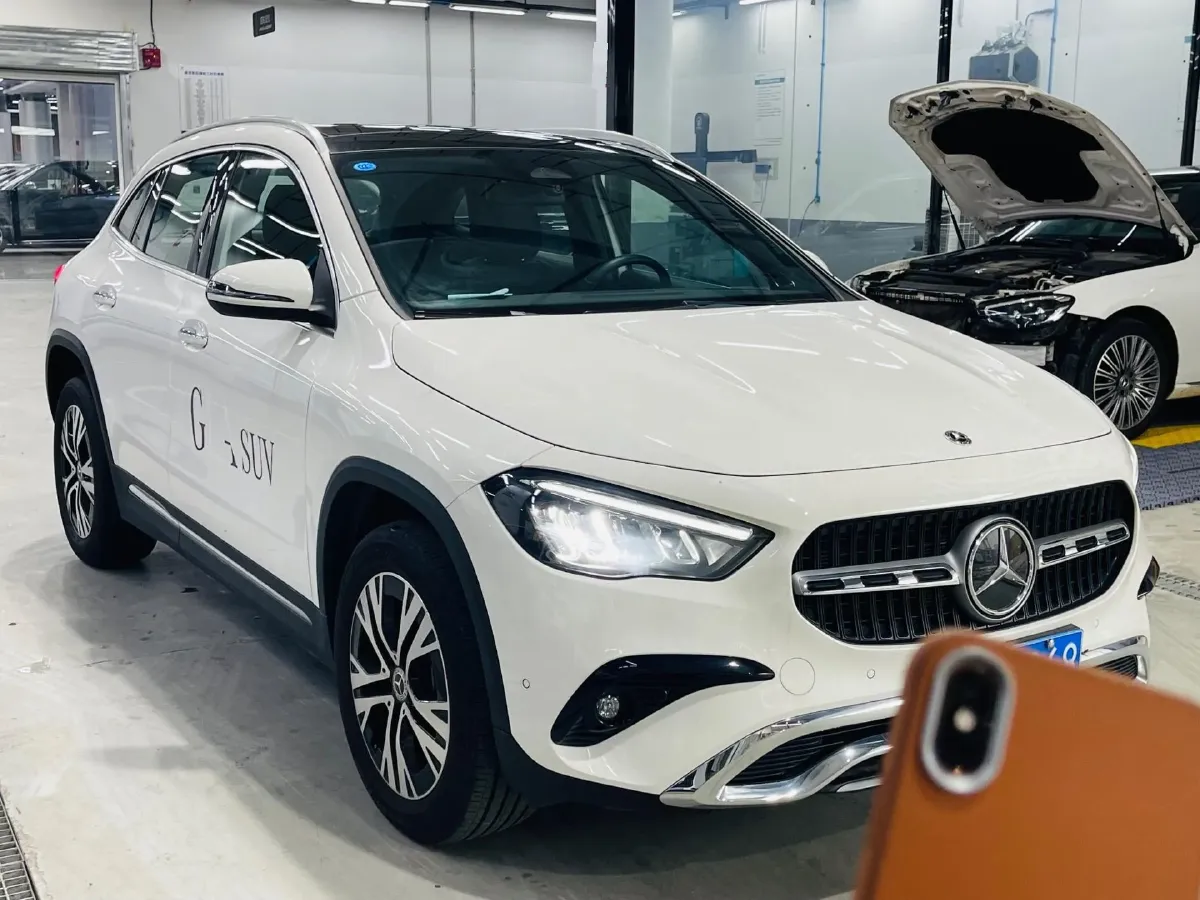 2024 Mercedes-Benz GLA Class 2.0T 190HP L4 8DCT,autocango,china used car exporter,china ev exporter,chinese used car exporter,chinese used ev exporter