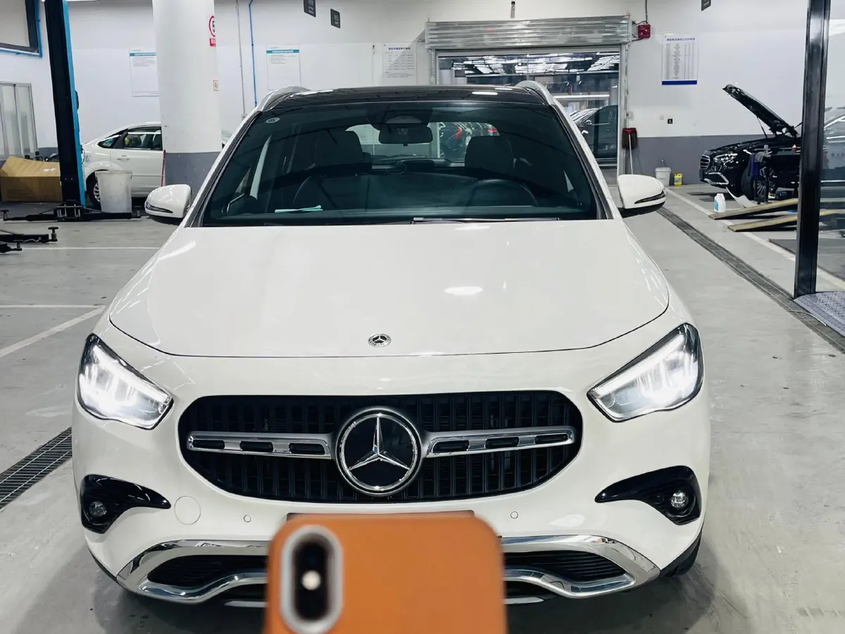 2024 Mercedes-Benz GLA Class 2.0T 190HP L4 8DCT,autocango,china used car exporter,china ev exporter,chinese used car exporter,chinese used ev exporter